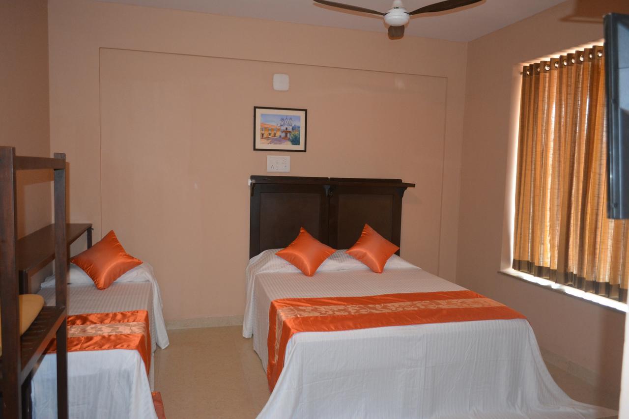 Dimar Beach Hotel Calangute Extérieur photo